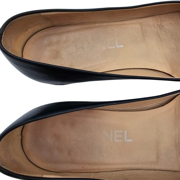Chanel CC Cap Toe Ballet Flat Slipper Black Leather Chain Size 36.5 US 5.5 6 - Picture 9 of 12